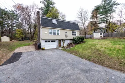 26 Long Hill Rd 1