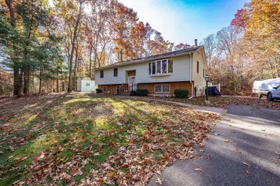 76 Coffey Hill Rd 1