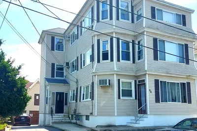 54 Everett St