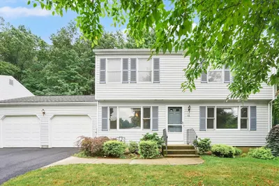 61 Caitlin Dr 1