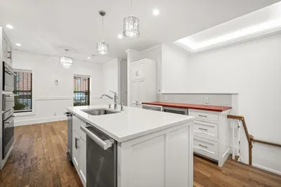 378 Columbus Ave #1 1