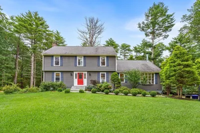53-b Pond St 1