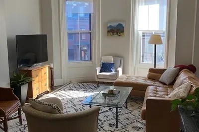45 Concord Square #2