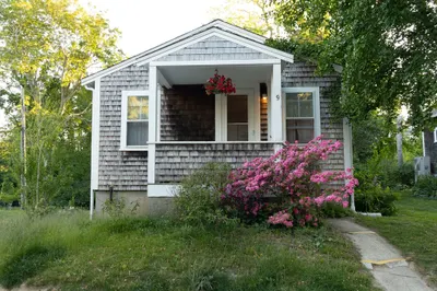 9 Cricket Ln 1