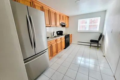 51 Colborne Rd #1