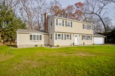 120 Oak Ln 1