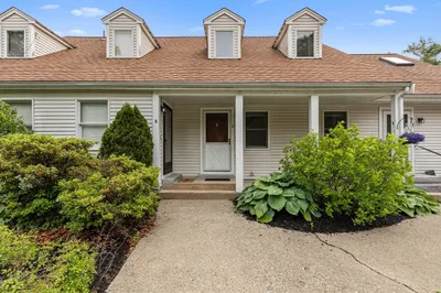 10 Enterprise St #2
