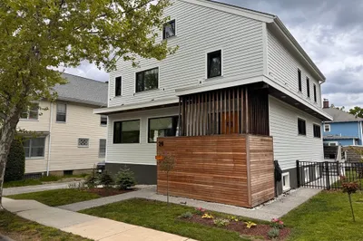 24 Upland Rd 1