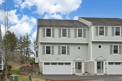 8 GAtes Ln #A 1