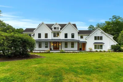 19 Conant Road 1