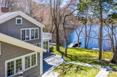 263 Tower Hill Rd 1