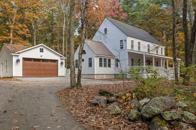 32 Carl Rd 1