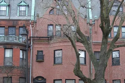 463 Beacon St 1