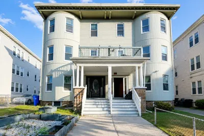 781 Columbia Rd #3 1