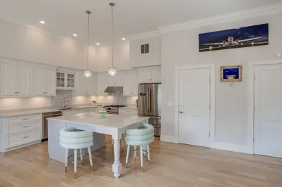 11 Central St #3