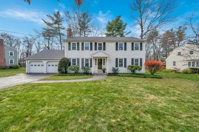 24 John Alden St 1