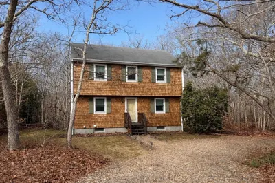 52 Windsor Drive 1