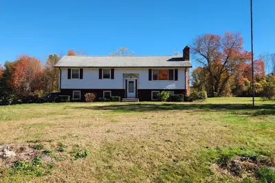 62 Millville Rd 1