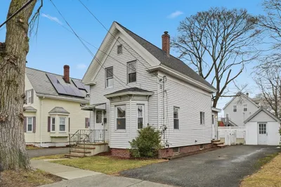 129 Eutaw Ave
