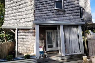 15 Newton St #2B 1