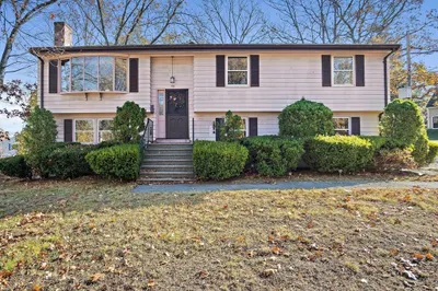 59 Forest Park Rd 1