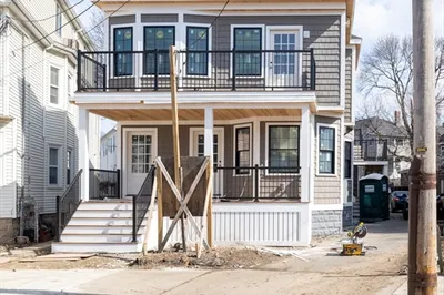 23 College Hill Rd #1 1