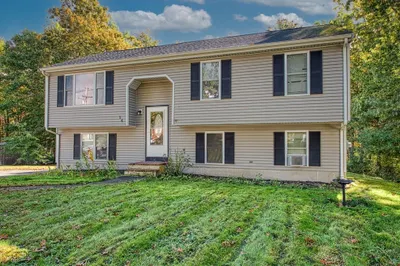 14 Anderson Avenue