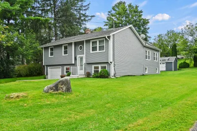 65 St James Ave 1