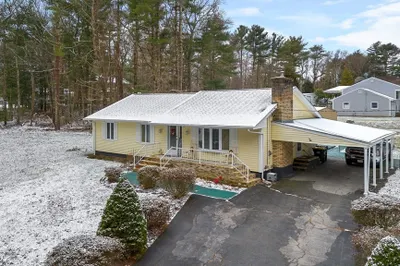 64 Christopher Circle 1