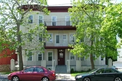 100 Quincy Ave #4
