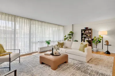 45 Longwood Ave #408