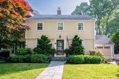9 Mohawk Rd