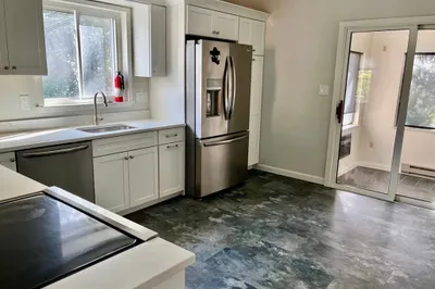 10 Bromfield Road #2