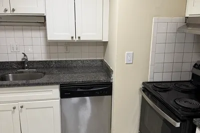 70 Lafayette Avenue #12 1