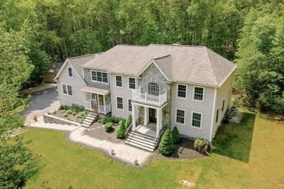 12 Breton Road 1