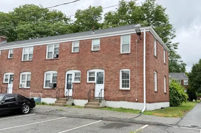26 Colony Rd #26