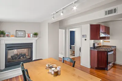 318 K St #2