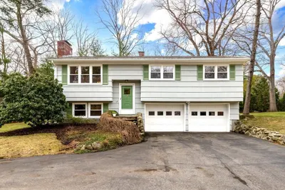 46 Plum St