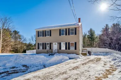 40 Sawyer St 1