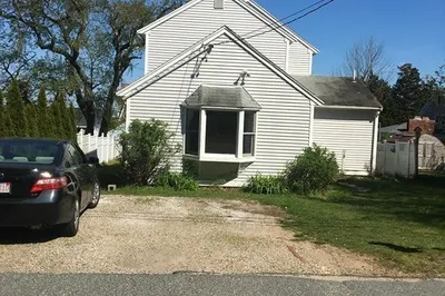 18 Standish Rd 1