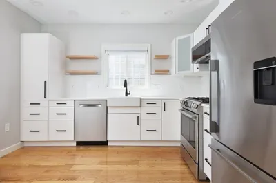 32 Hanson St. #2