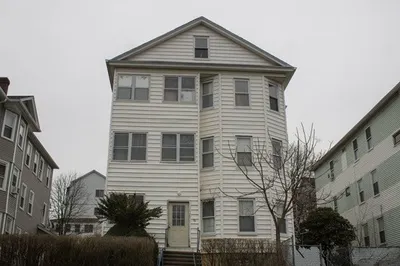 91 Perry Ave #3 1