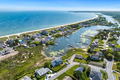 127 Short Beach Road 1