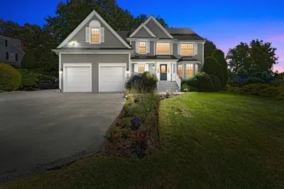 5 Spring House Lane 1