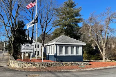 8 Ash Street 1