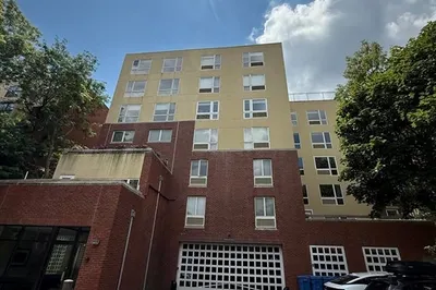 66 Winchester St #401