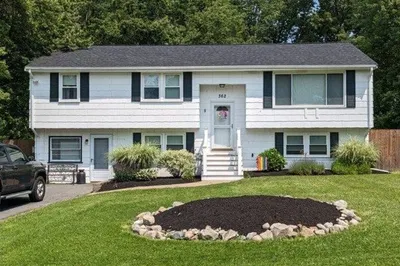 362 Diane Circle 1