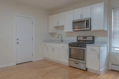 15 Washburn St #1 1