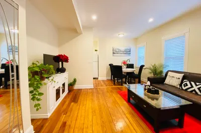 23 Charnwood Rd #1