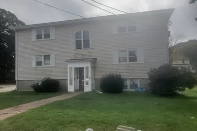 19 Elmwood Park #6